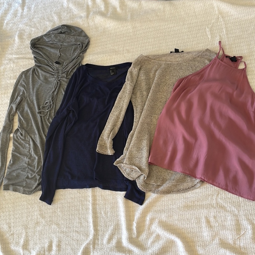 FOREVER 21 basic various neutral top 4 pieces bundle, size S - Picture 16 of 16